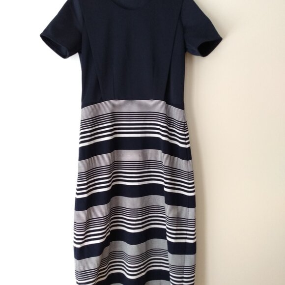 Amish Mennonite Cape Dress 39.5"B 32"W Blue Striped - Picture 2 of 9